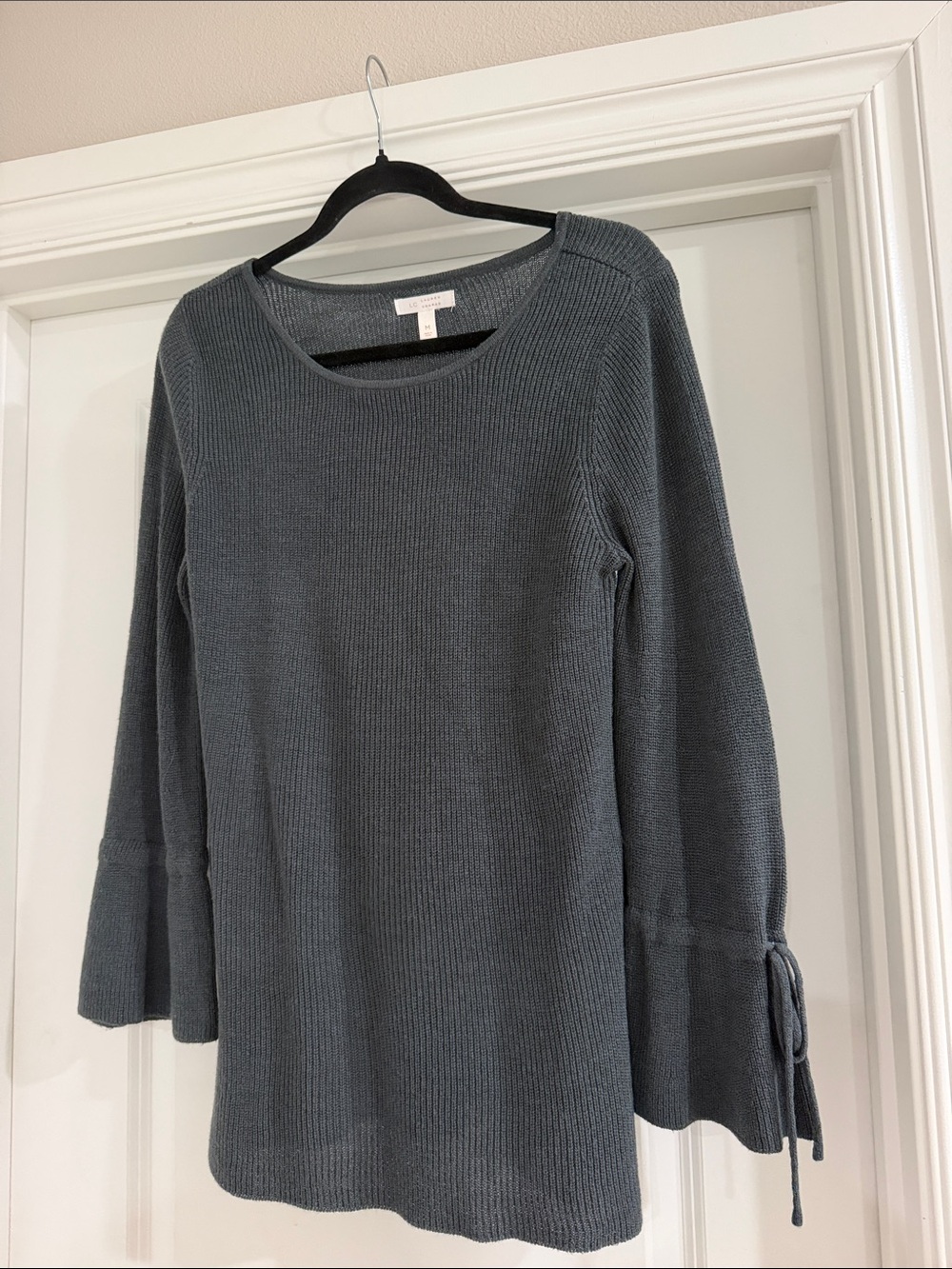 LC Lauren Conrad Grey Ribbed Knit Sweater
